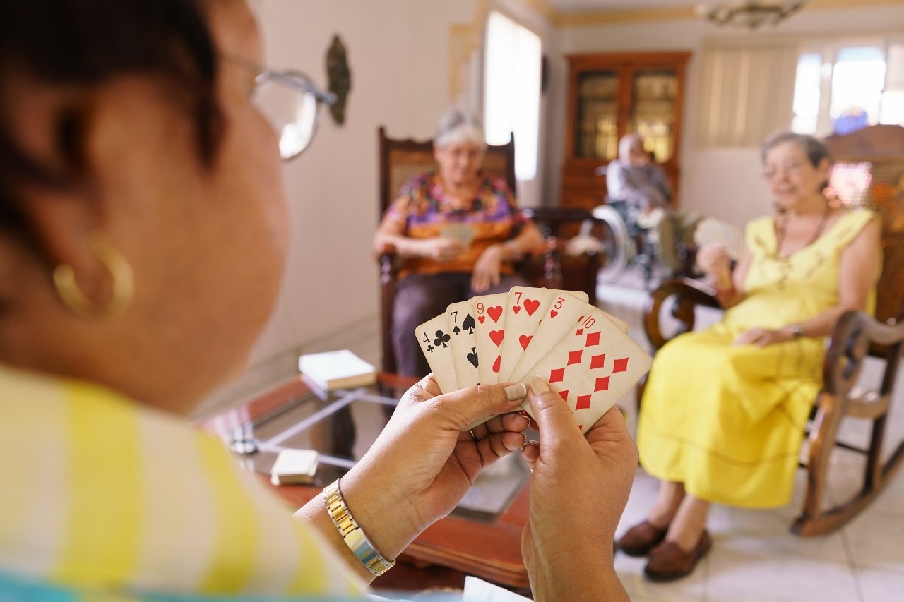 old-women-have-fun-playing-card-game-in-hospice-2025-01-16-13-07-48-utc.jpg